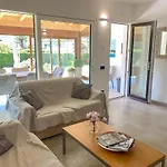 Hébergement de vacances Paradiso-boschetto Mit Pool *