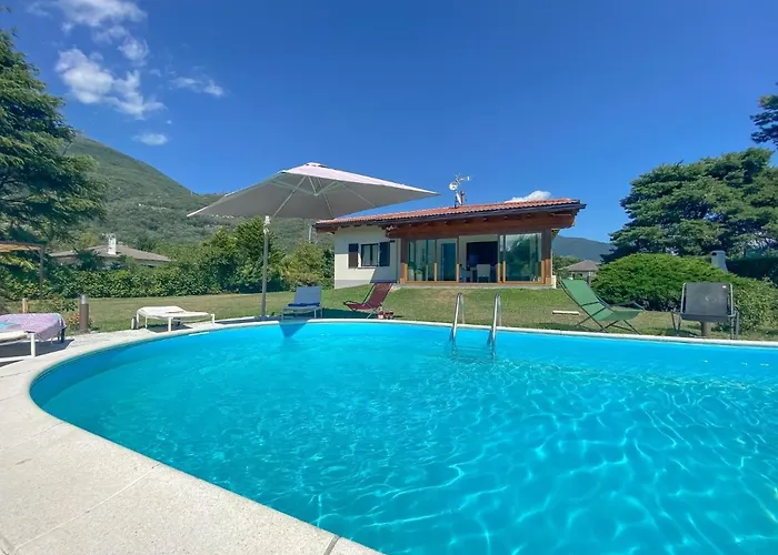 Paradiso-boschetto Mit Pool * Sorico